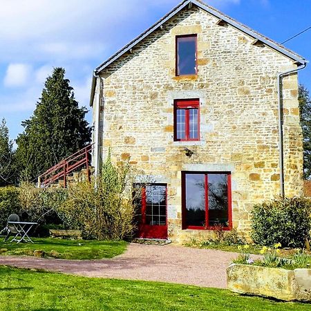 Le Gite Du Jardinier Saint-Martin-l'Aiguillon Exterior photo